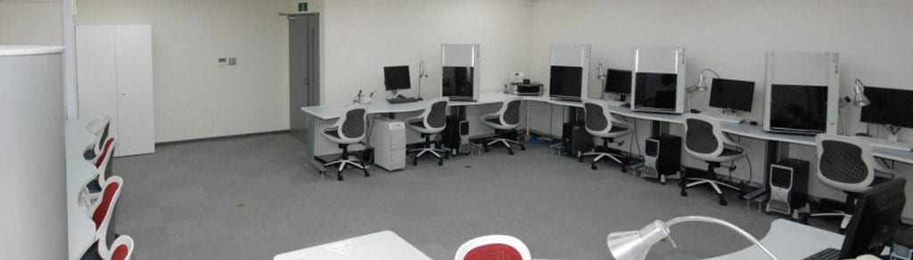 lab 内観